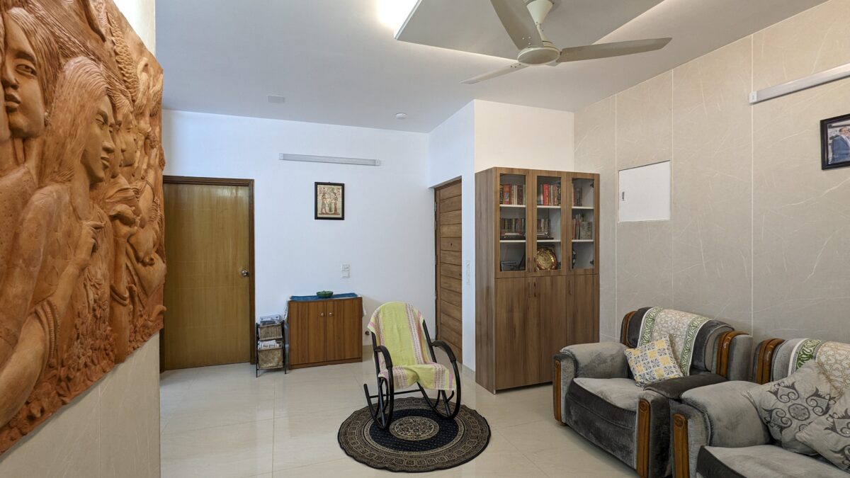 2075 sq ft Apartment Interior Design At Oasis Ispahani Colony Mogbazer ...